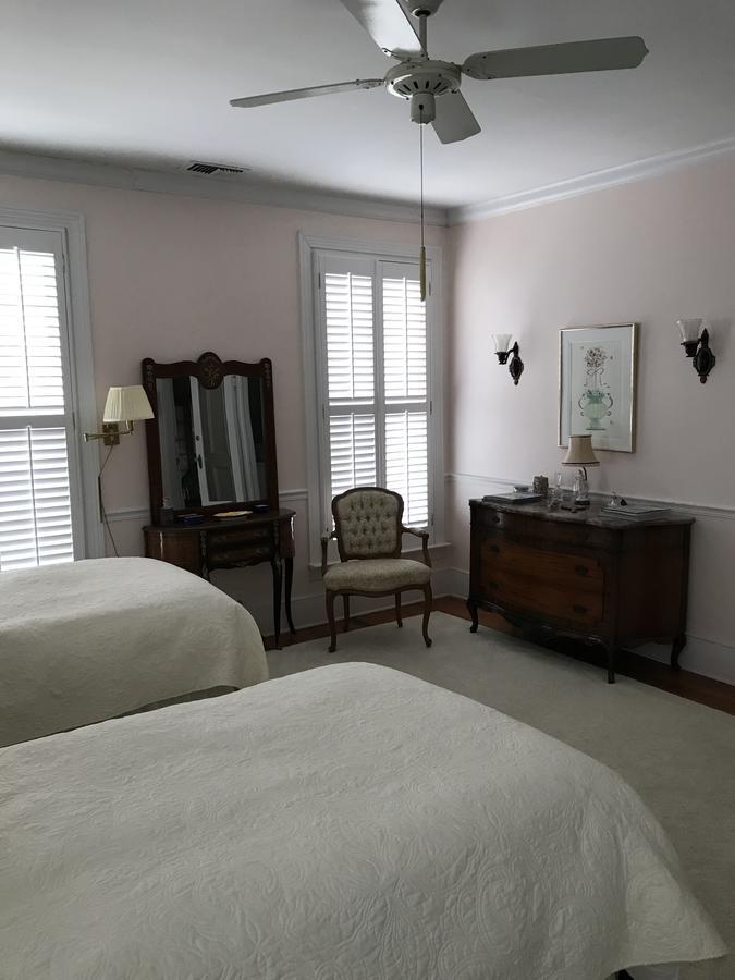 Springwood Inn Аннистон Номер фото